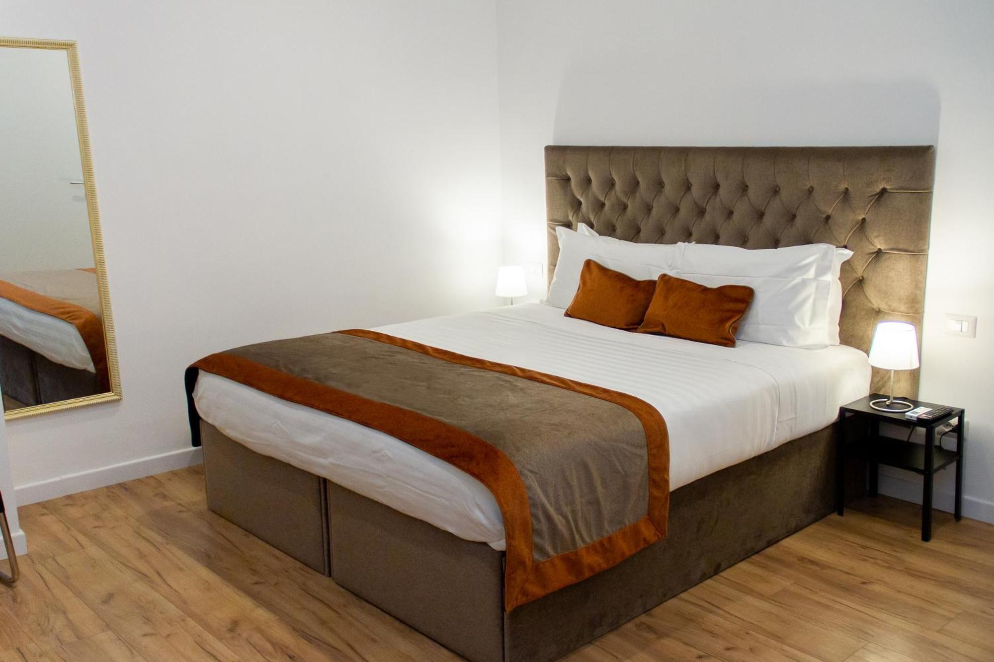 Home At Rome St. Peter Rooms&Apartment Экстерьер фото