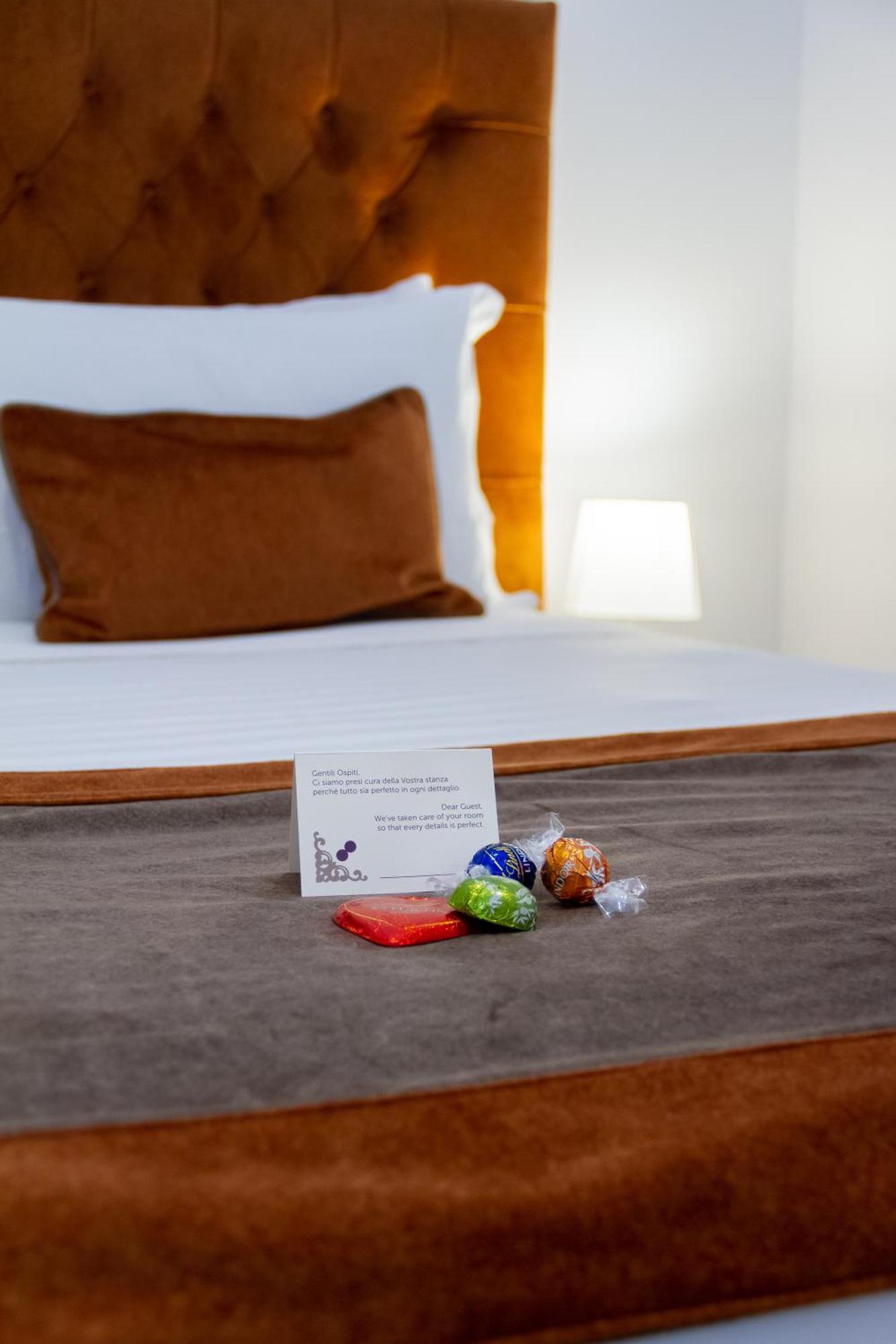 Home At Rome St. Peter Rooms&Apartment Экстерьер фото