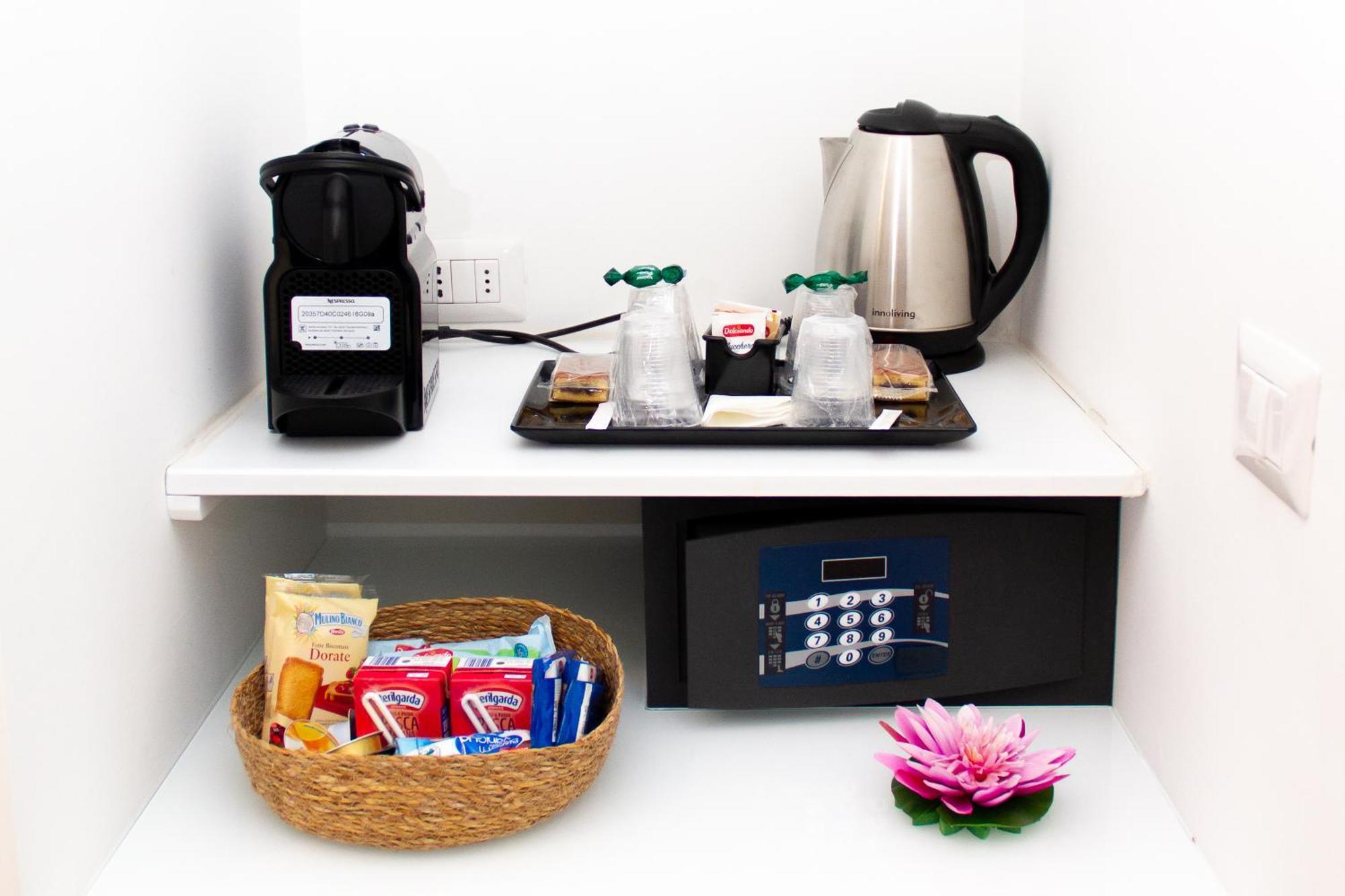 Home At Rome St. Peter Rooms&Apartment Экстерьер фото