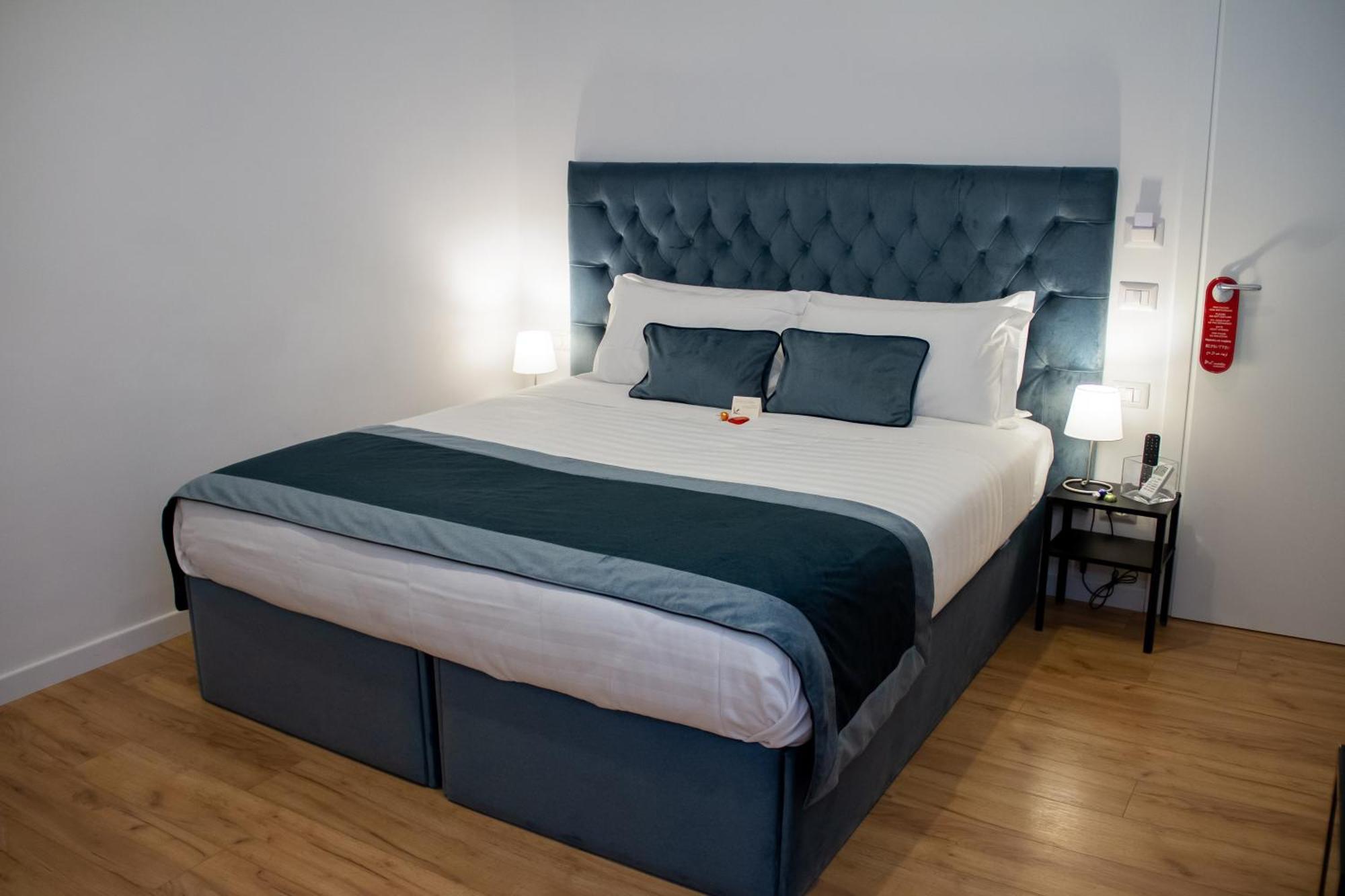 Home At Rome St. Peter Rooms&Apartment Экстерьер фото