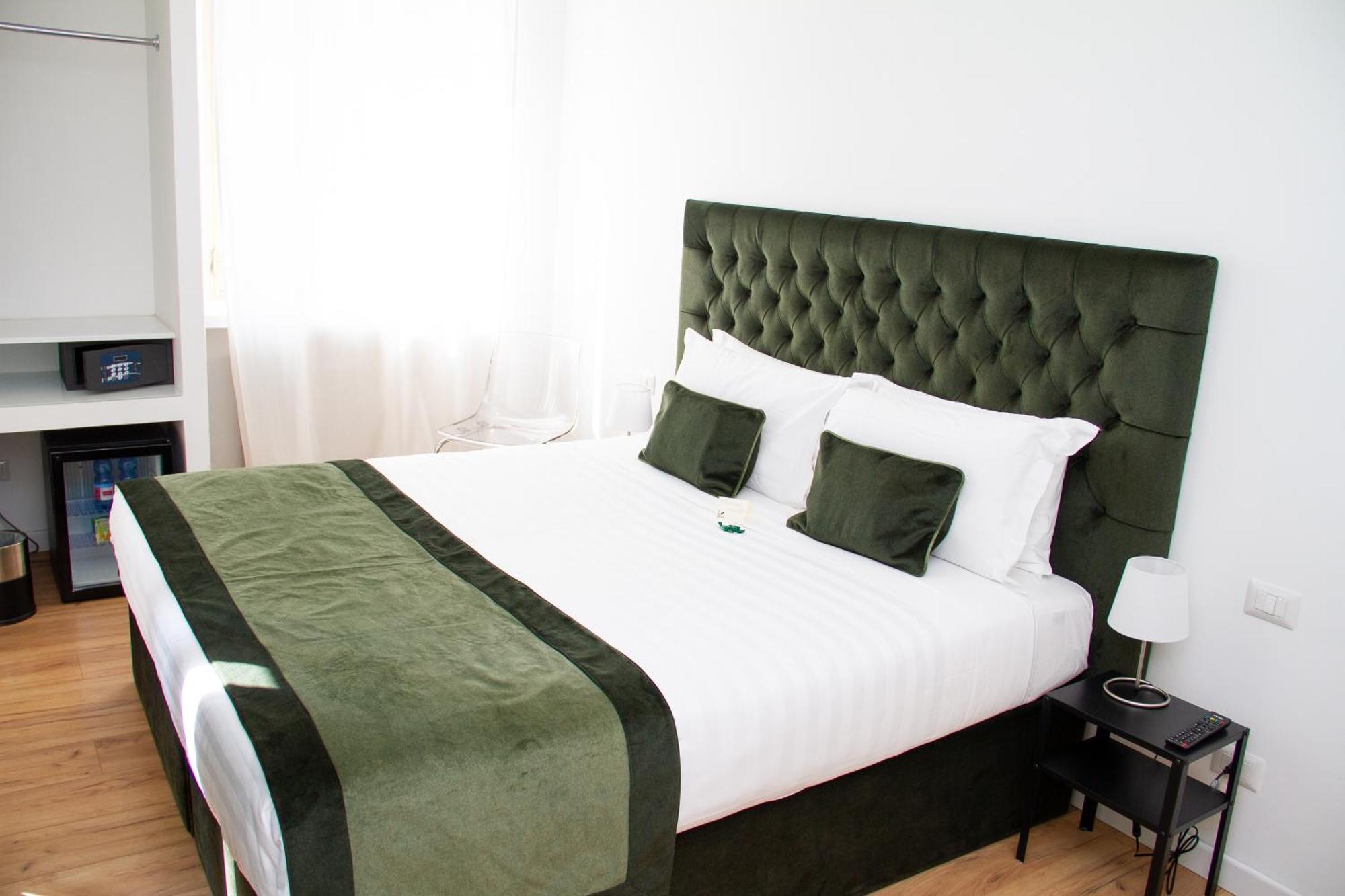 Home At Rome St. Peter Rooms&Apartment Экстерьер фото
